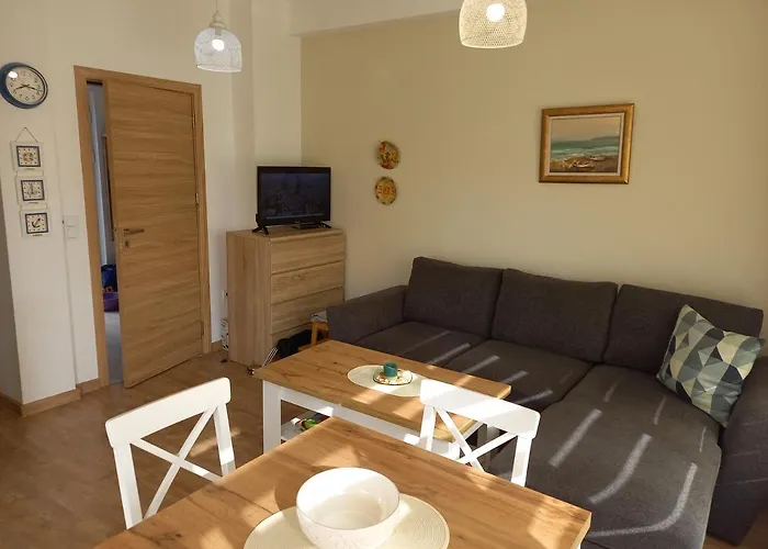 Βίλα флора Τσερνομόρετς