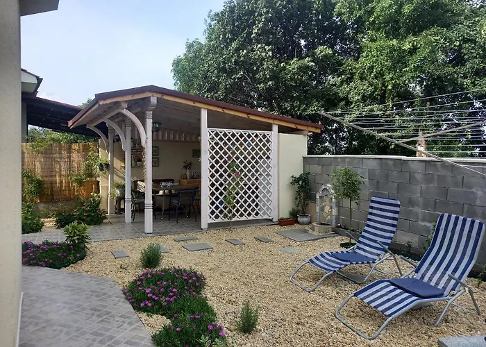 флора Вилла Черноморец